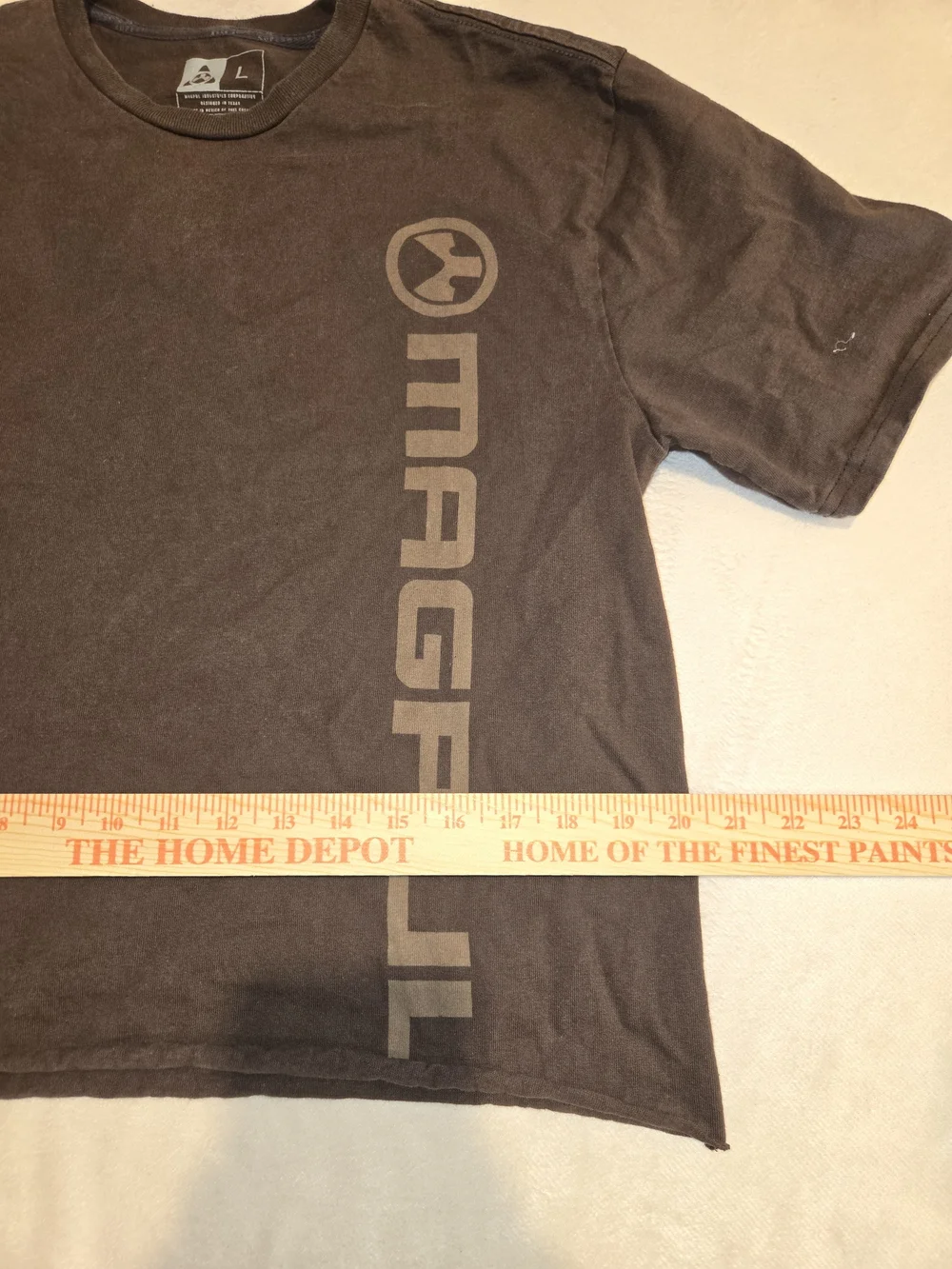 Magpul Men' Short-Sleeve Crewneck Tee in Charcoal Brown